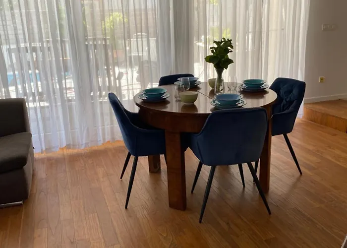 Private Pool 2 * Биоград-на-Мору