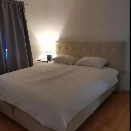 Private Pool 2 아파트