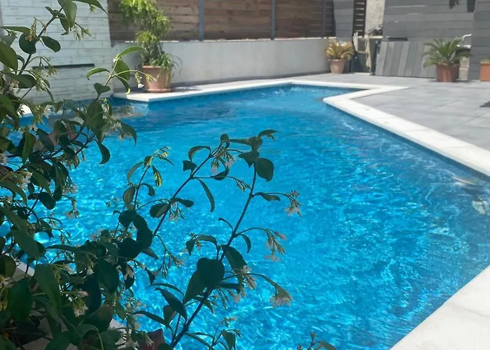 Private Pool 2 アパート *